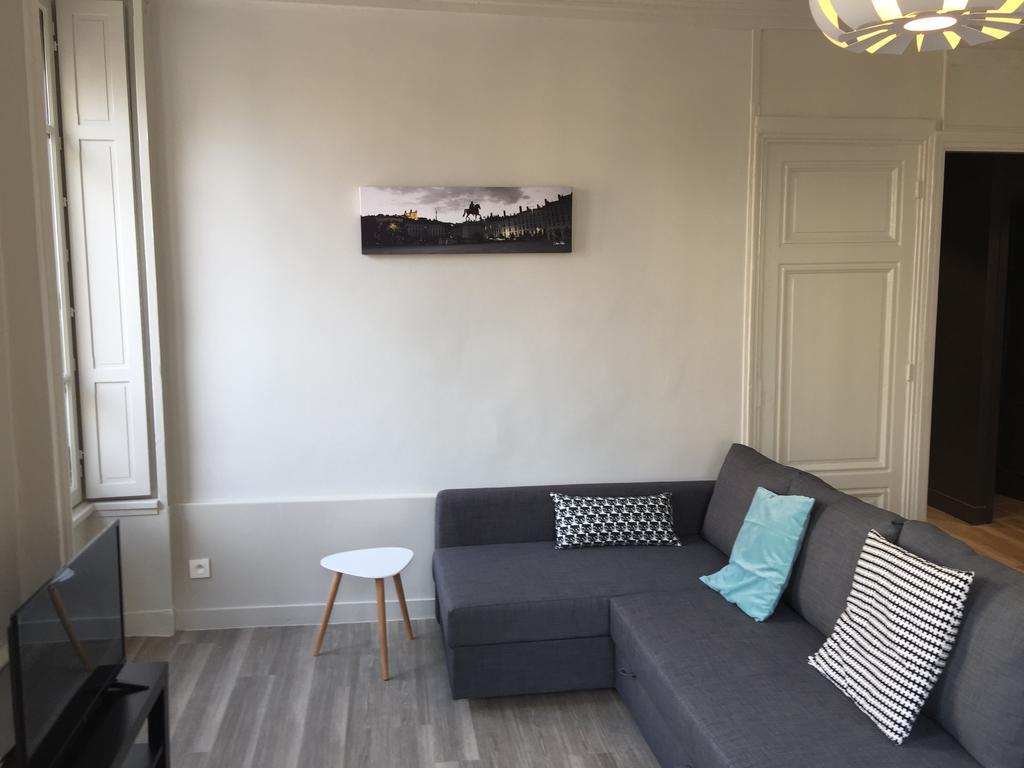 Celect'In Lyon Apartment ภายนอก รูปภาพ