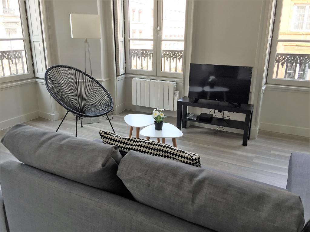 Celect'In Lyon Apartment ภายนอก รูปภาพ